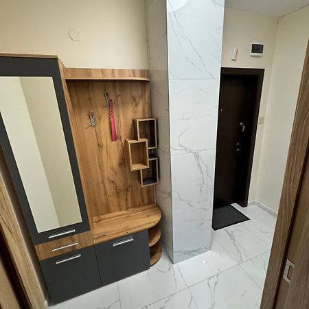 Refurbished Apartment In A Quiet Area София Екстериор снимка